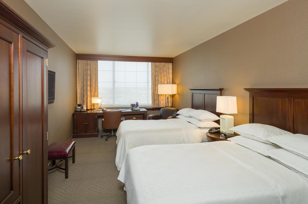 Sheraton Jfk Airport Hotel New York Room photo