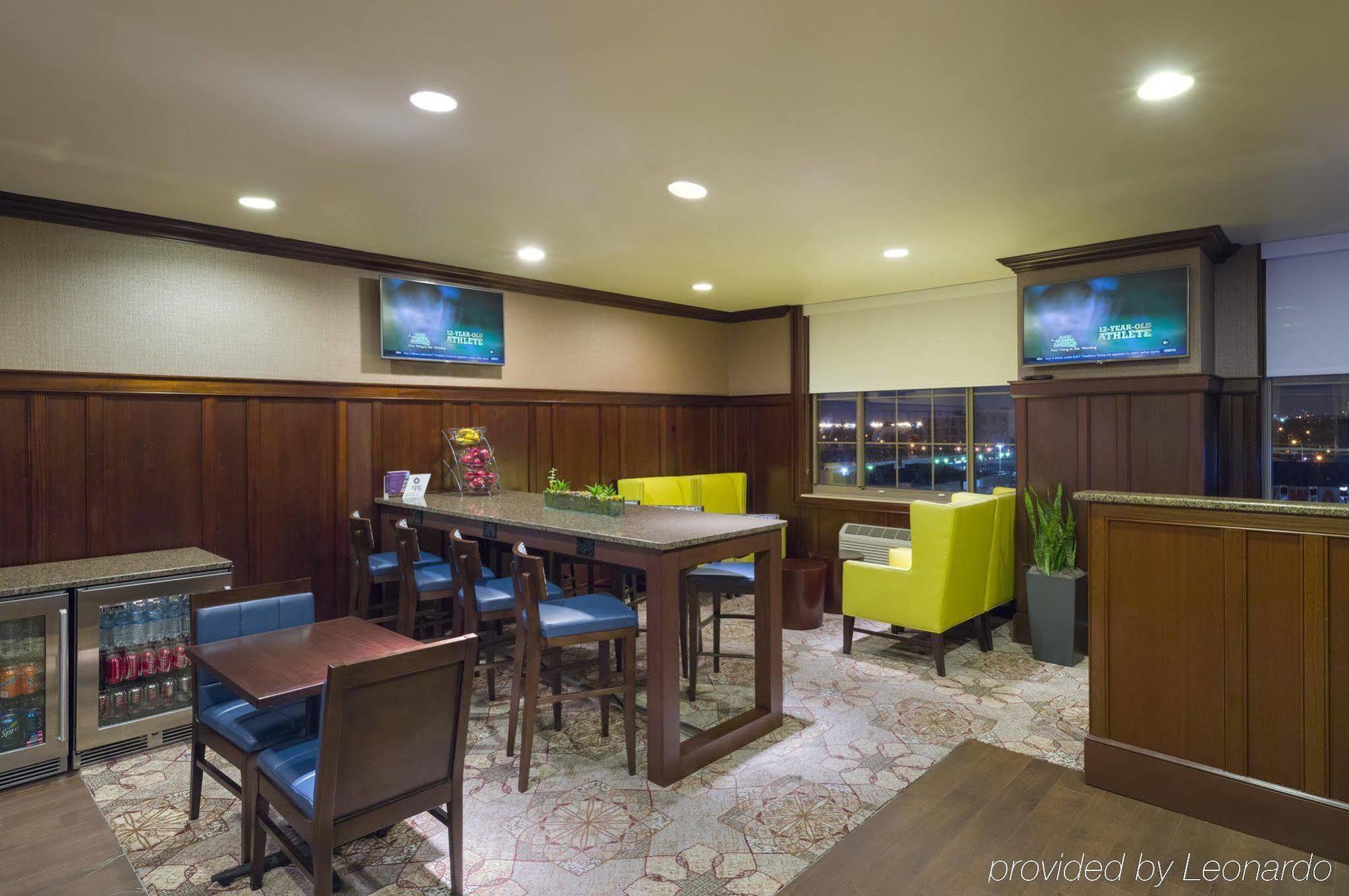 Sheraton Jfk Airport Hotel New York Exterior photo